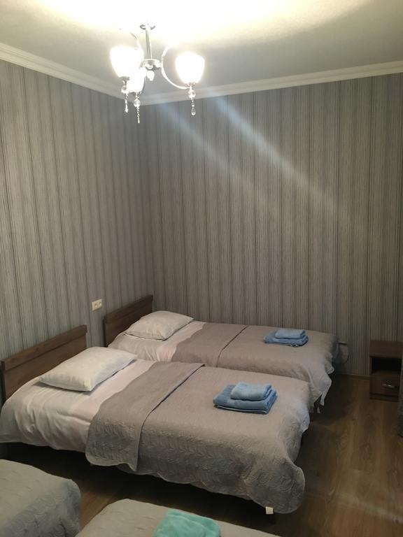 Hotel Cherry Stepancminda Zewnętrze zdjęcie